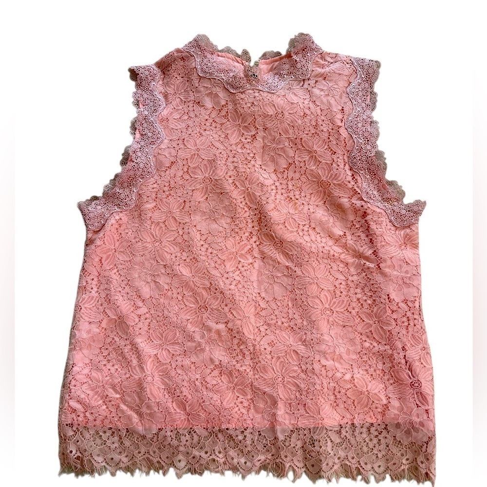 Classic Lace top - Picture 2 of 7